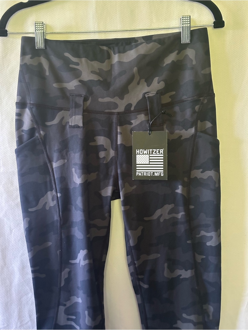 Howitzer Patriot MFG Black Camo Leggings Women’s Large Tactical Gym NWT - Picture 4 of 8